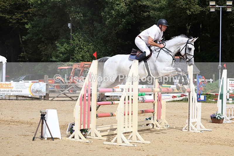 3E7A4357 - Class 8: Senior Foxhunter/1.20 open