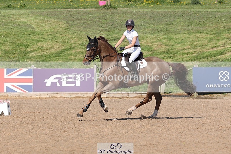 250430-155328-01551 - Cls 6 Foxhunter and 1.20m Open