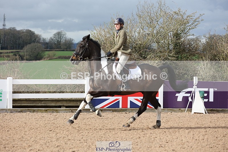 240223A-120846-01104 - Cls 4 Snr 1.05m Open