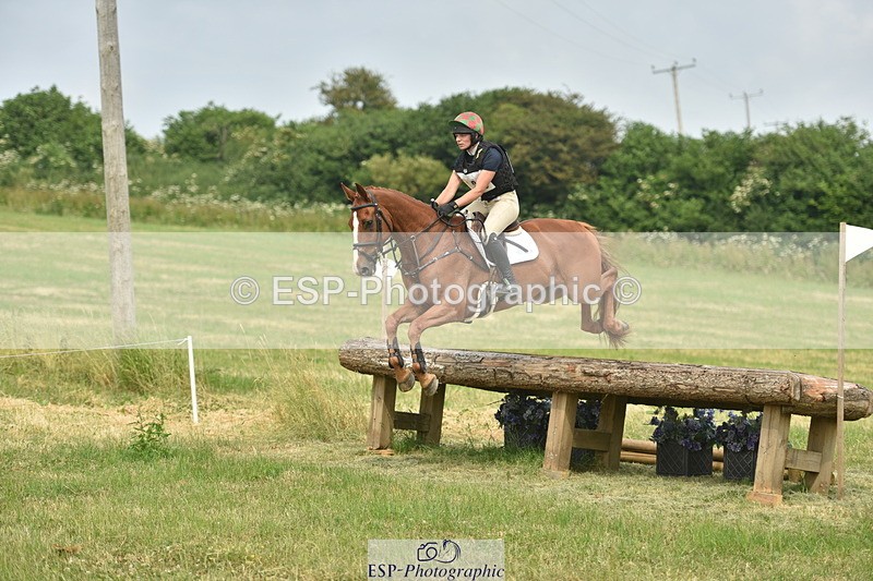 230617B-160616-01490 - XC 135