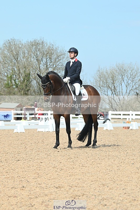 250403-120746-02231 - 048-Angus.Corrie-Deane-Maigret.VD.Watermolen