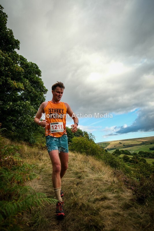 DSCF5467 - Reeth Fell race seniors