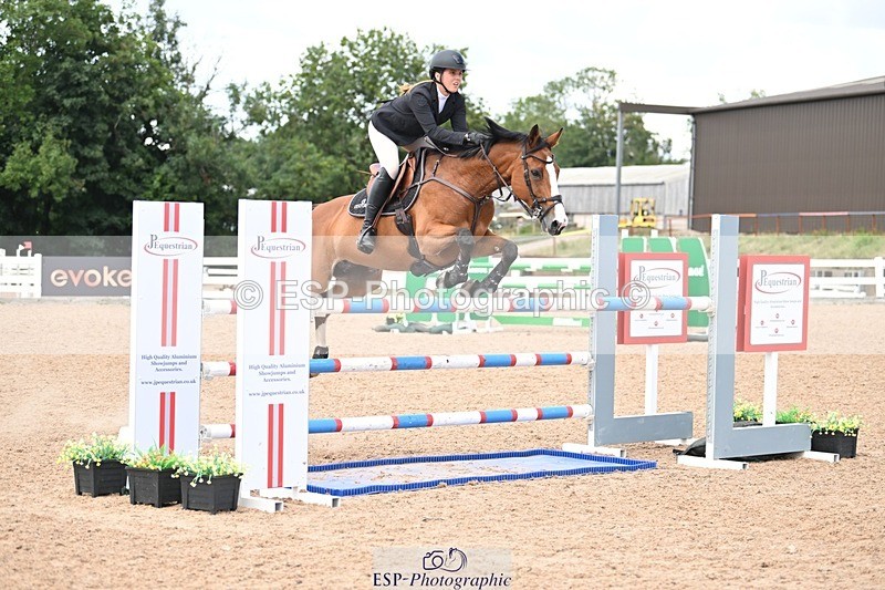 250723-155927-01288 - Cls 6 Foxhunter and 1.20m