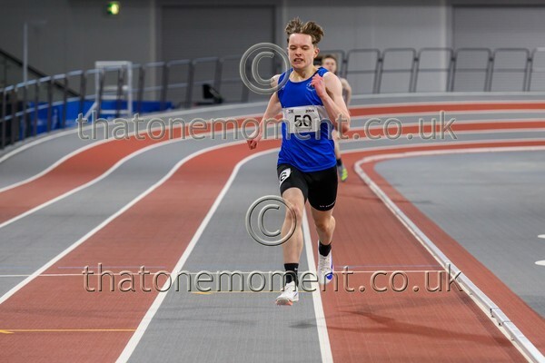 AgeInd25SAT-911516 - Track Male