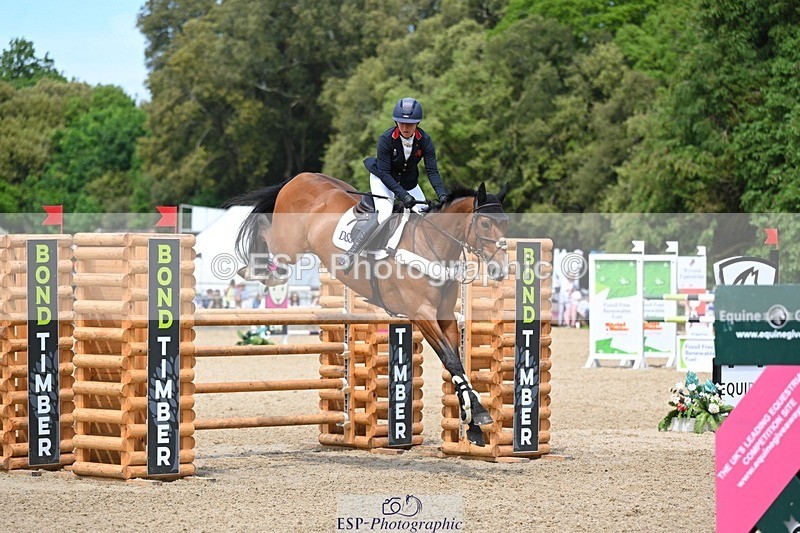 240525-142040-15662 - 520-LONDON_52-Laura_Collett