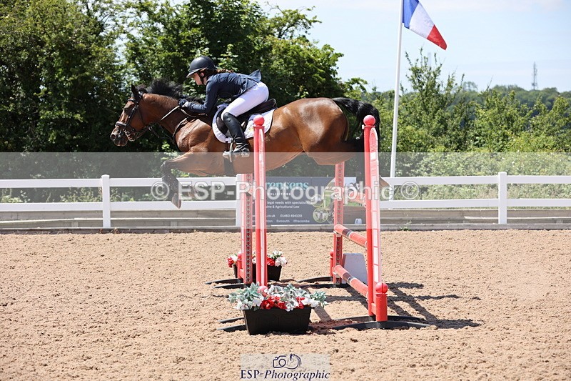 240629A-140537-06688 - Cls 19 Foxhunter and 1.10m Open