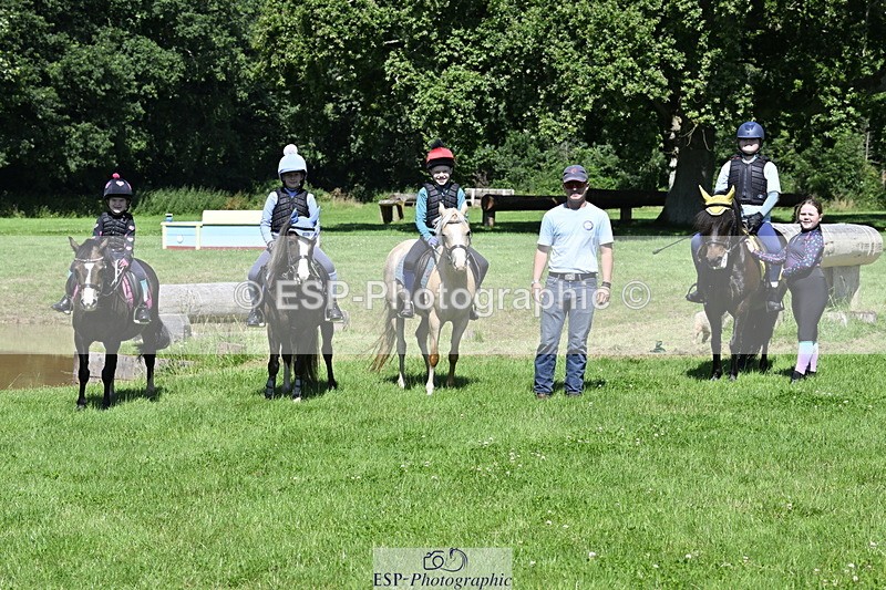 240728B-112853-01084 - Theo's Group XC
