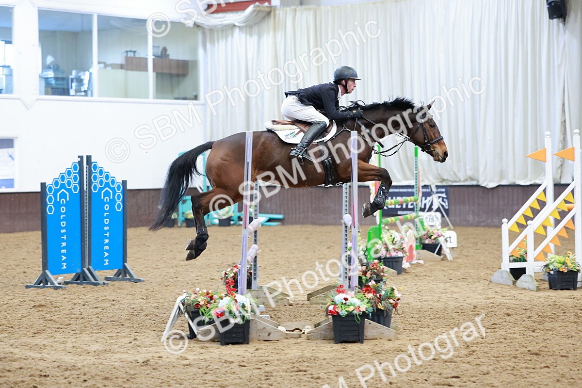 SBM_003895 - Class 11 - Senior Newcomers/ 1.10m Open