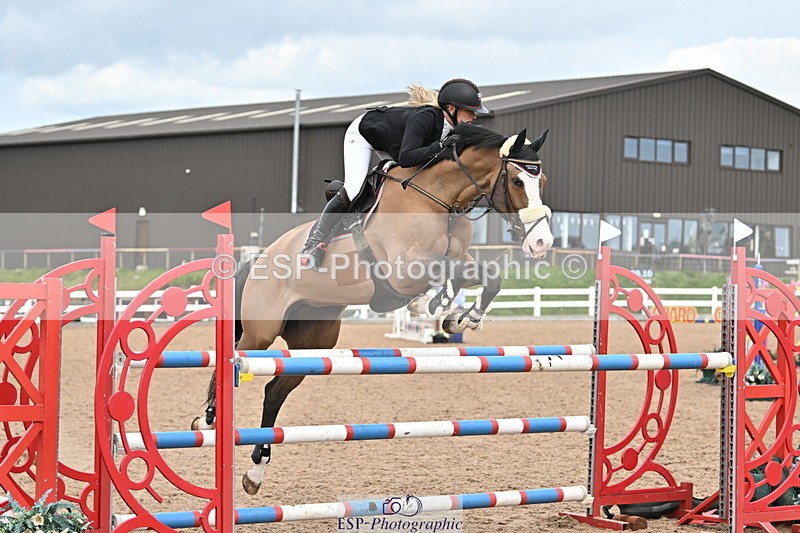 240418A-152529-04039 - Cls 17, 1 Star Silver Tour 1.20m