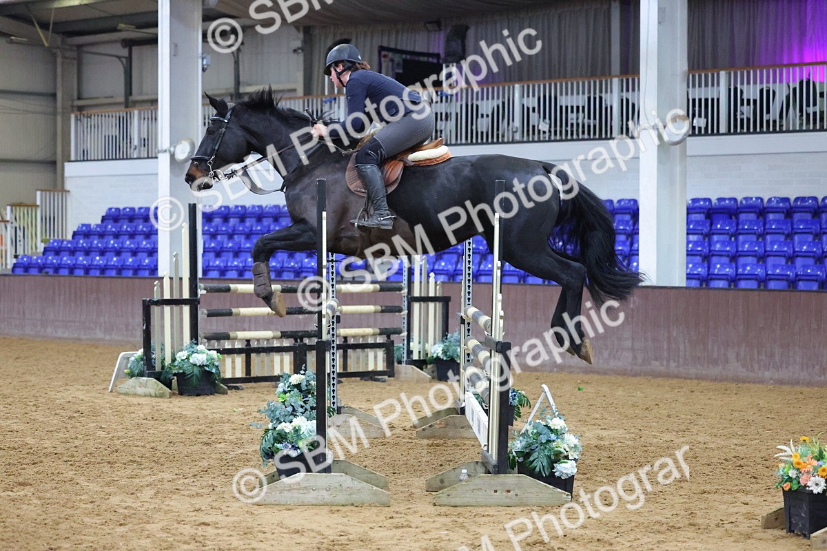 1I0A4765 - Class 9 - Senior Newcomers/ 1.10m Open