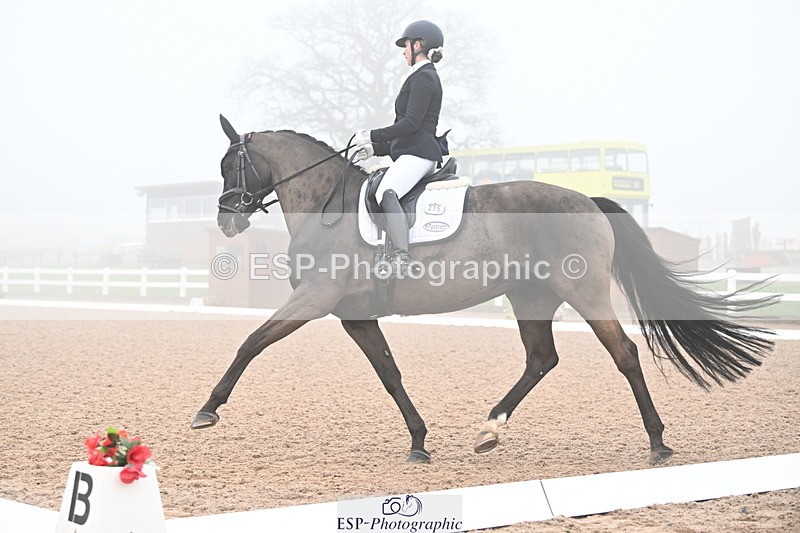 240217A-104259-01452 - 275-Lucy.Pye-La.Vida.loca