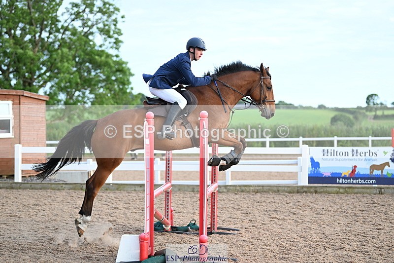 240611A-193621-01379 - 90cm