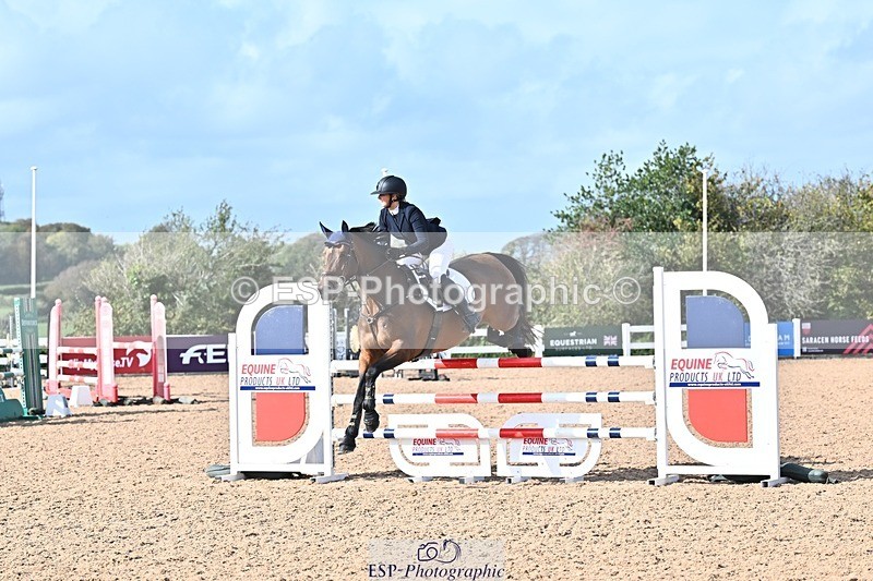 261014-131641-00613 - Cls  05 Snr Newcomers & 1.10m Open