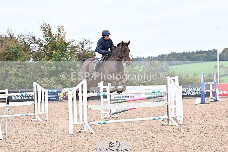 251015-151816-00875 - Cls 6 Foxhunter and 1.20m Open