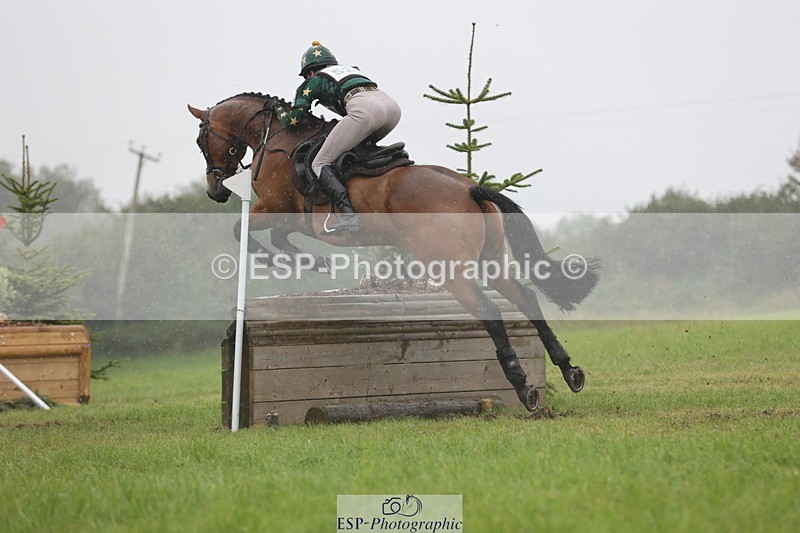 240901A-160213-11108 - 522-Charlotte.Walters-HOLNEST.FEARGHAL