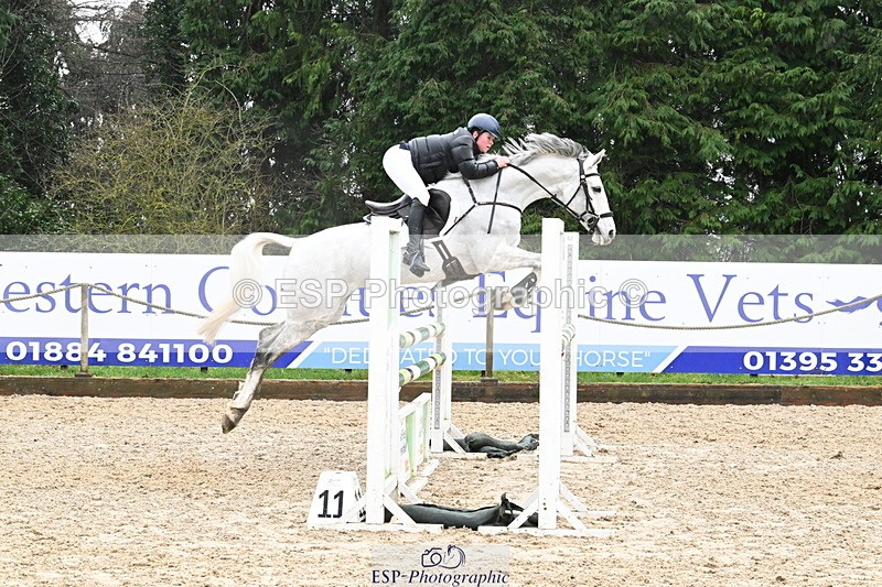 250215A-135403-01207 - Cls 4 Newcomers and 1.10m Open