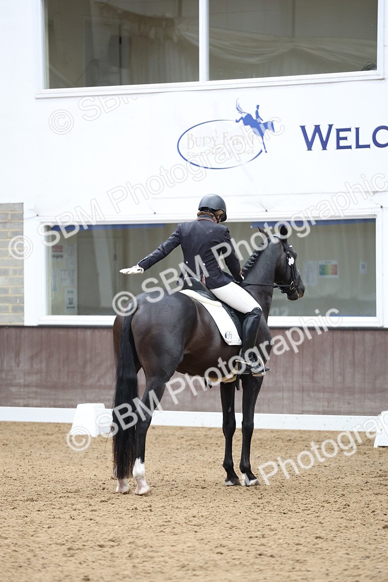 SBM_003523 - Class 5 - Novice 6 Gold - 13.05-14.00