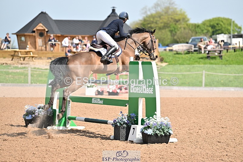 240510A-104739-05105 - Cls 21 Snr 1.20m Open