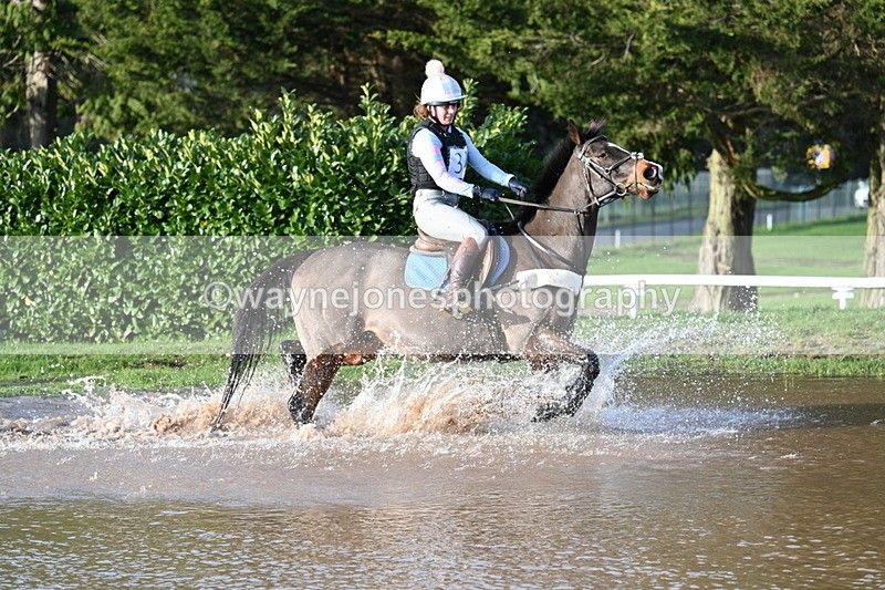 WJ7_8978 - Time 11:14 to 11:17