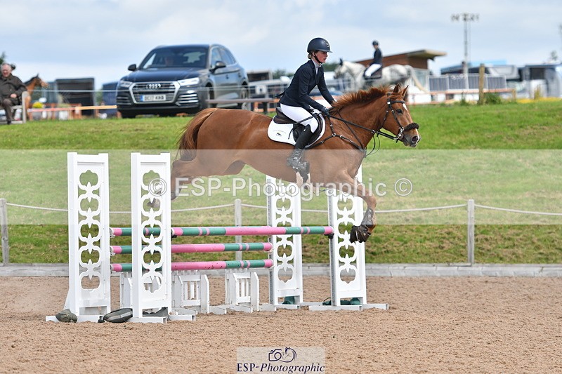 240609A-114146-04687 - Cls 17 Snr 1.05m Open