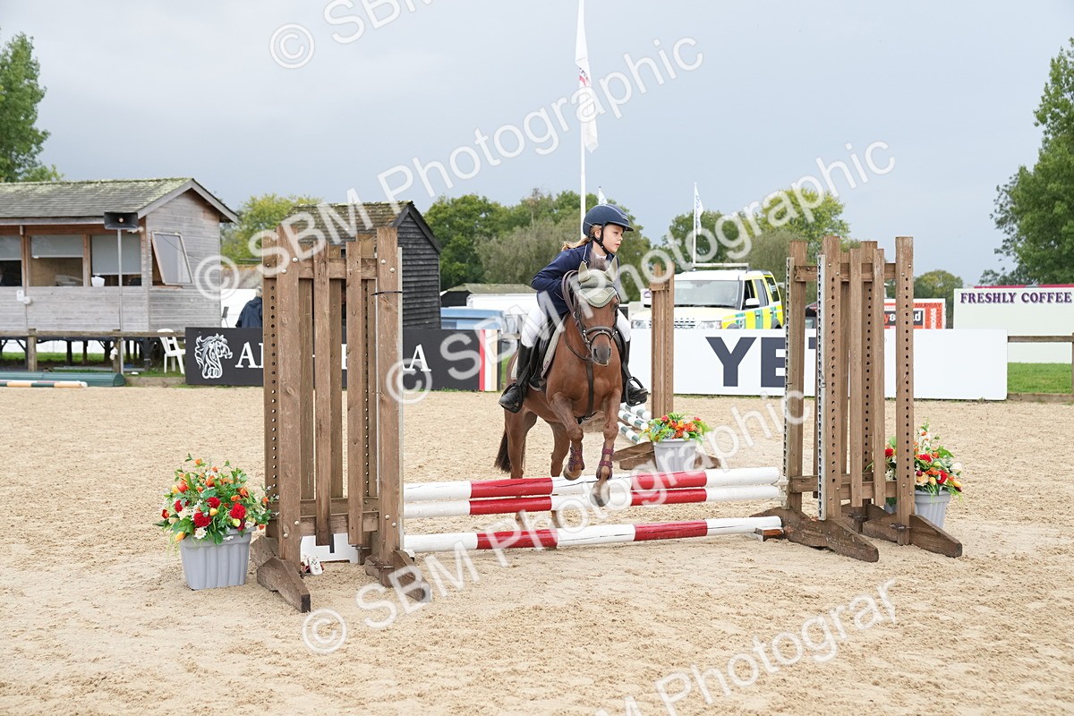 SBM_00029 - J53 - Clear Round 40cm