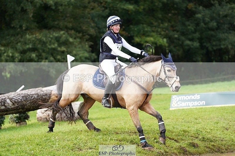 231021-134932-17427 - 442-BICTON.INCREDIBLY.DUN-millie.jo.challinor-SC+XC