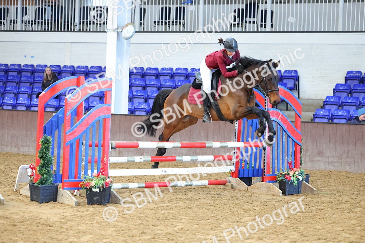 SBM_005325 - Class 22 - Bliss of London Novice Winter Championship Qualifier 90cm
