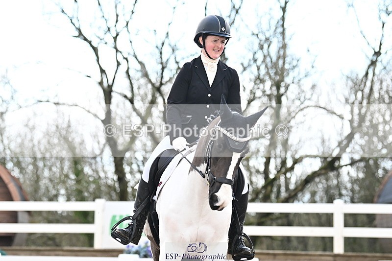 240218A-104655-05680 - 241-Looby.Marsden-Essentially.Small.Change