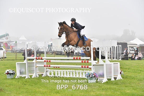 BPP_6768 - CLASS 2 RHS Classic Champ Qual (1.20m)