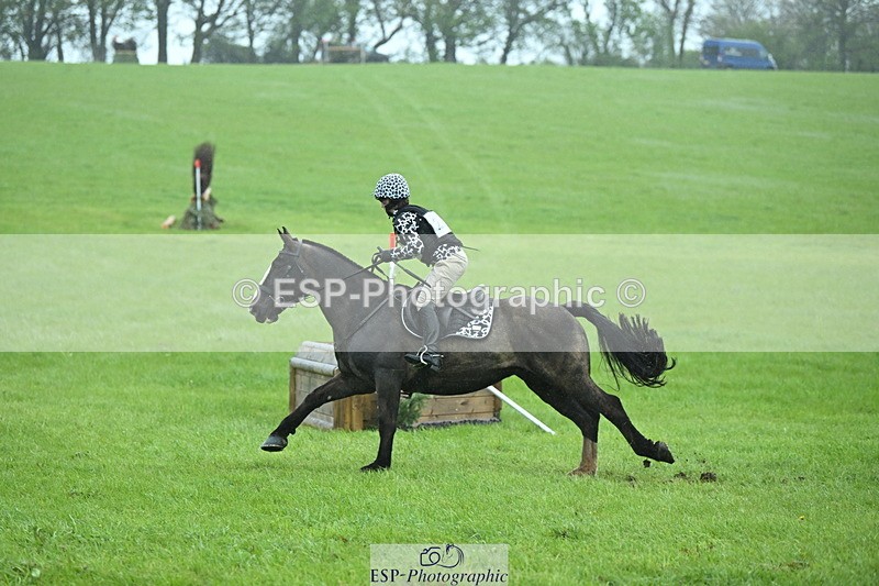 250418-142334-04975 - 216-Kt.English-Baillie-CRISTAKELL.MR..DOUGAL