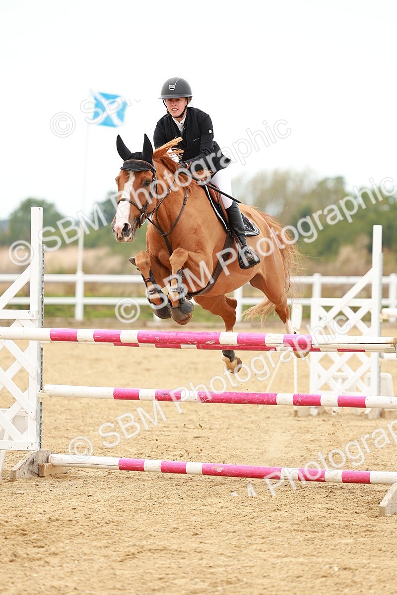 SBM_001622 - Class 4 - Senior Newcomers - 1.10m