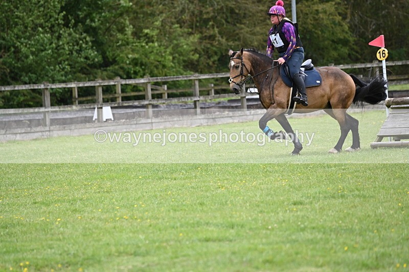 WJ6_3920 - Class 6 80cm