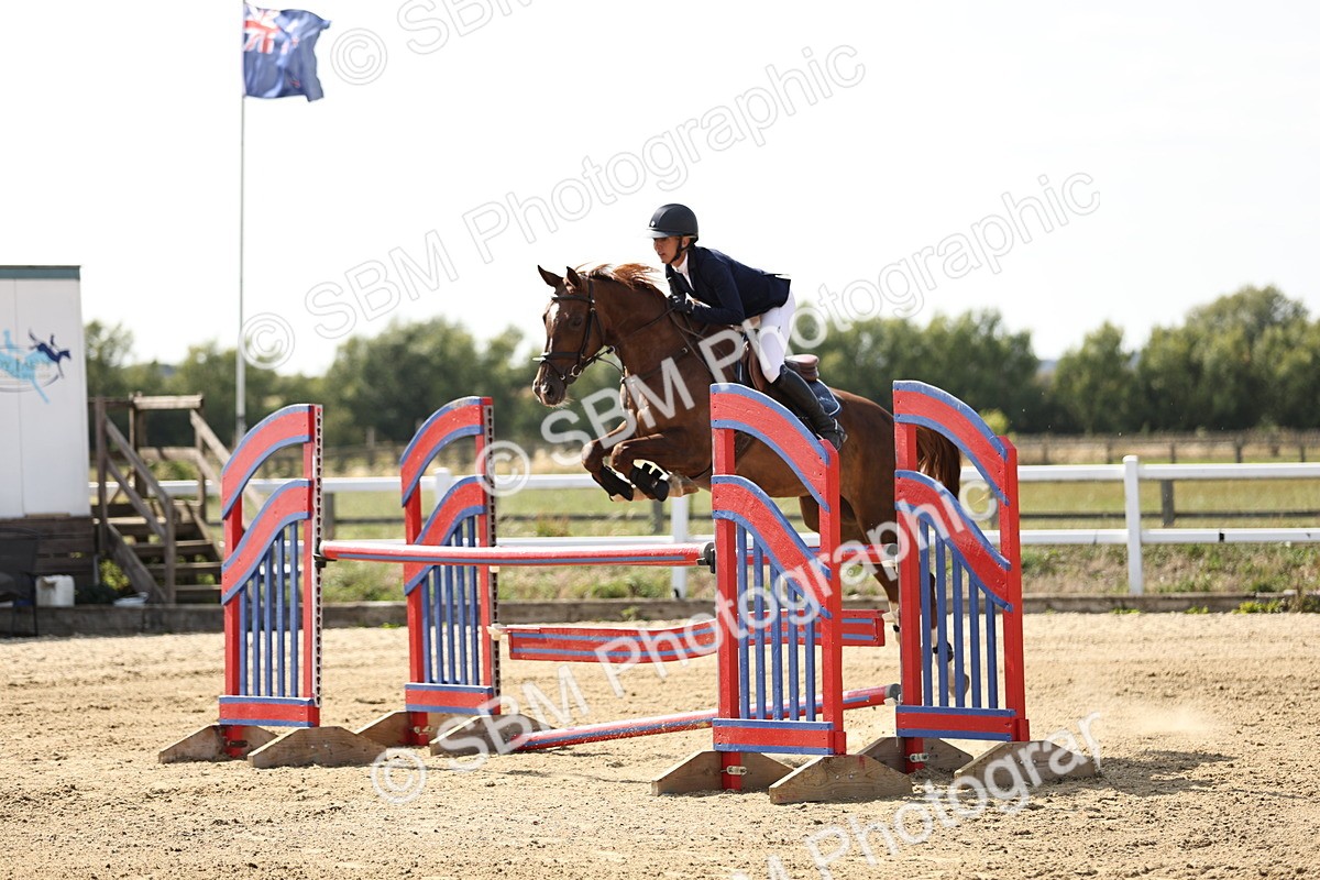 SBM_005160 - Class 6 = Senior Newcomers - 1.10m Open