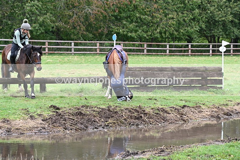 WJ6_5877 - Time at Photographer 12:31 to 12:40