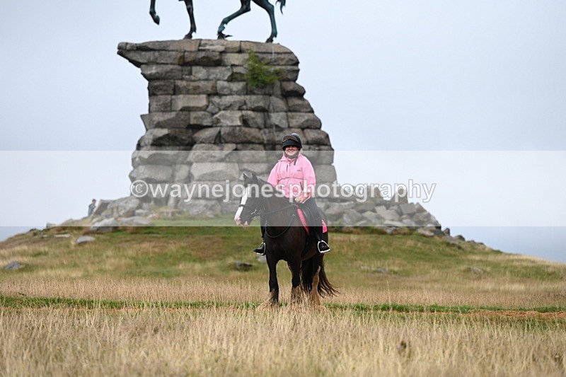 DSC_1843 - Time at Statue 12:13 to 12:32