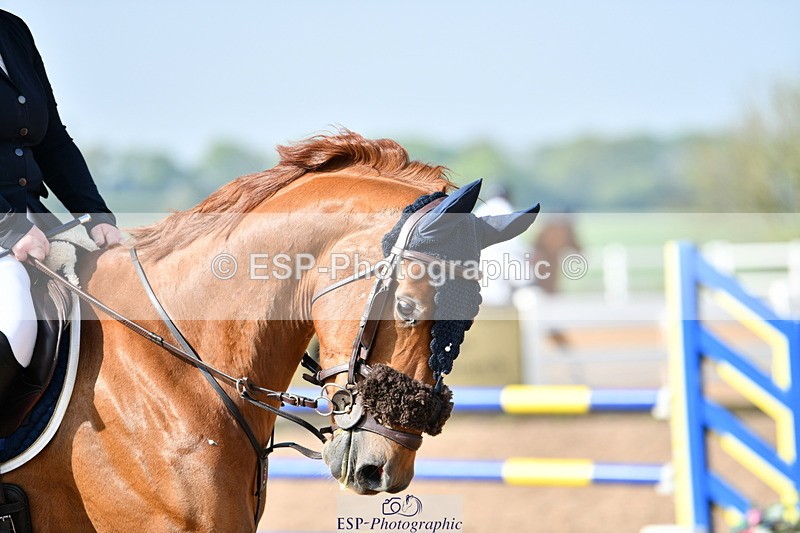 240511A-091516-11221 - Cls 28 95cm National Am Quali