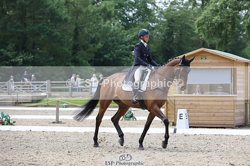 240523-131033-02544 - 302-BGS_LUX_ELECTRIC-Emily_Philp