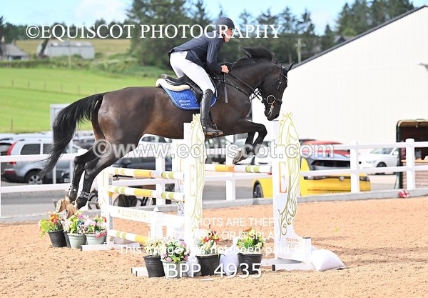 BPP_4935 - CLASS 7 THURS Redpost Equestrian Senior Foxhunter/1.20m Open