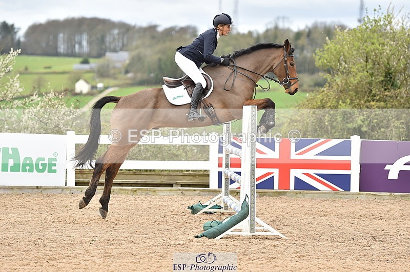 240403A-135450-00661 - Cls 4 Newcomers and 1.10m Open