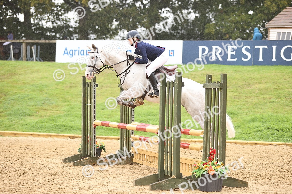 SBM_73424 - J19 - Junior Horse & Pony 90cm Supreme championship