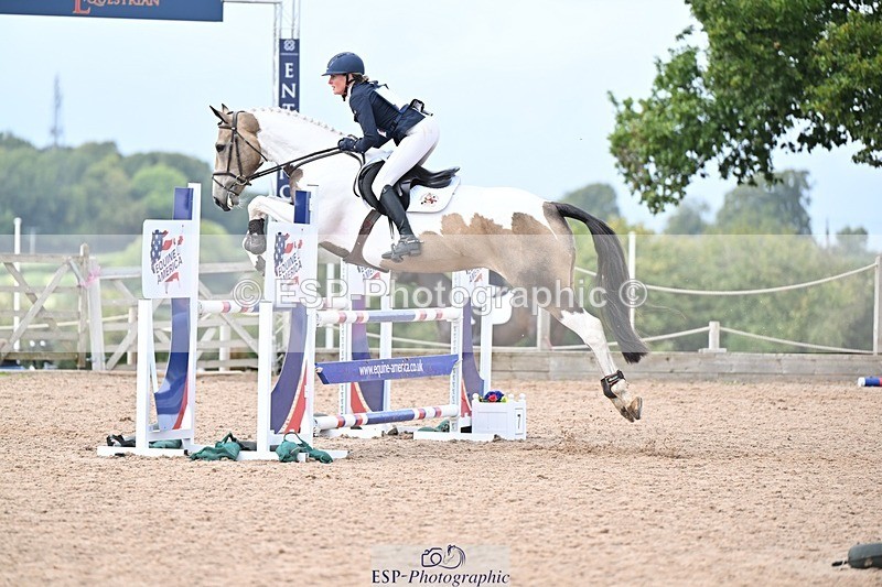 250831-122012-08206 - H-376-Chloe.Robinson