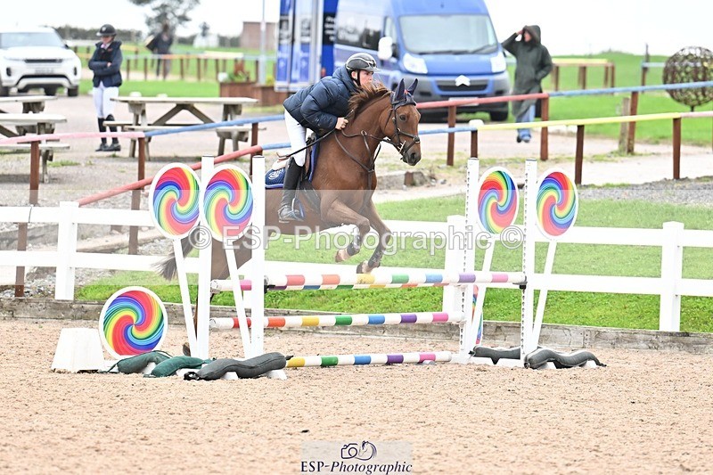 250920-114200-00879 - Cls 24+25 Club and Schools 80cm