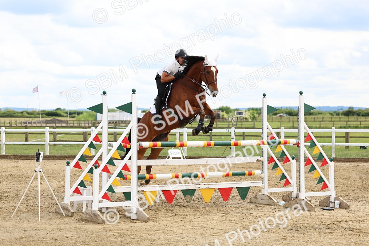 SBM_006346 - Class 20 - Senior Foxhunter - 1.20m