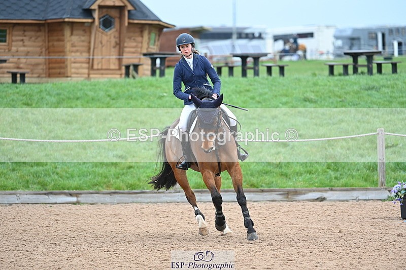 240316A-092658-02364 - Cls 13 Snr 1.05 and 1.10m Open