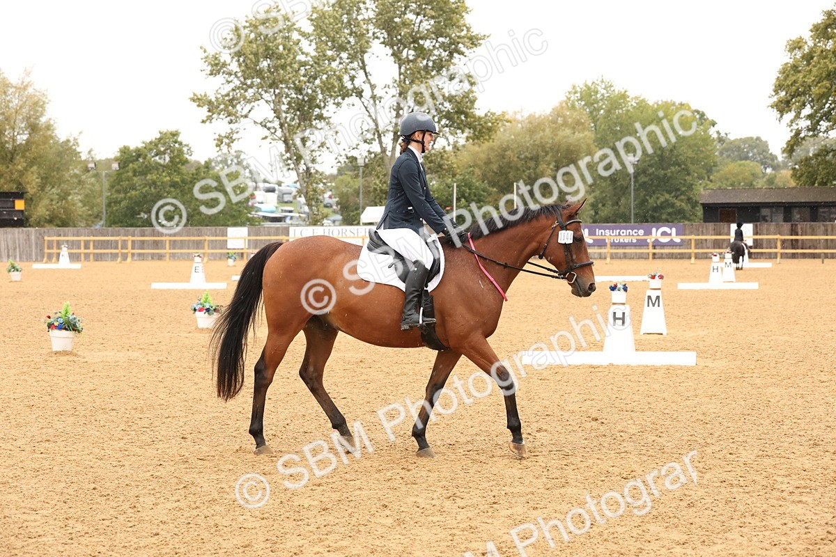 SBM_44107 - D6 - Small Tour Championship Intro 4