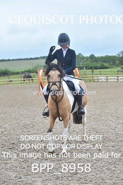 BPP_8958 - CLASS 12 SUN Pony Intro 90cm Open