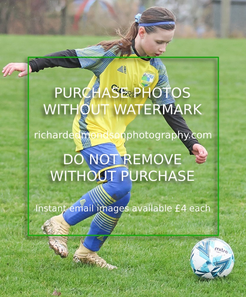 533A5067 - Wattsfield under 7s vs Kendal Utd Ladies & Girls U8 (22/11/25)