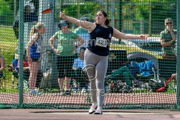 West25Sat-927441 - Field Female