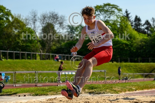 East25Sun-910984 - Field Male