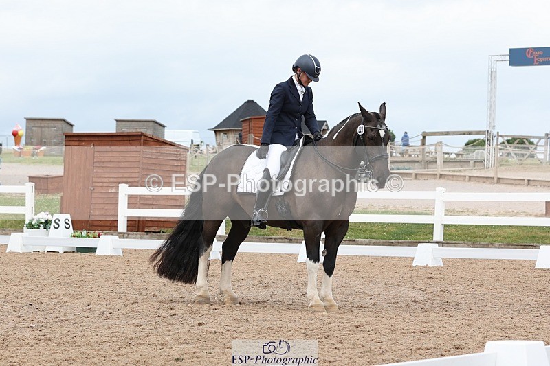 250622-163125-17434 - Cls 54 Medium 6 Inc Presentations